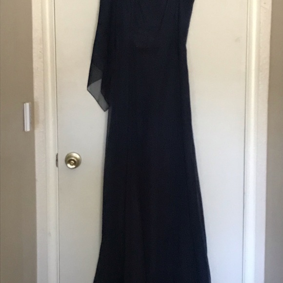 Formal Navy Blue Gown - Picture 7 of 7